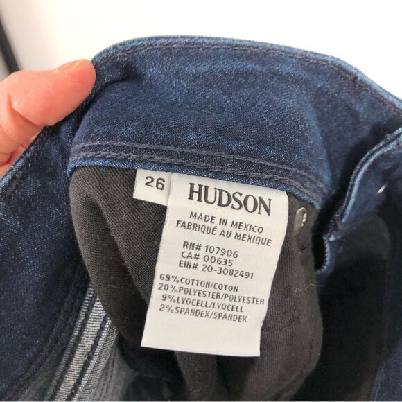 Hudson Beth Mid-Rise Baby Bootcut Jean Dark Wash Size 26 NWT - Picture 6 of 12